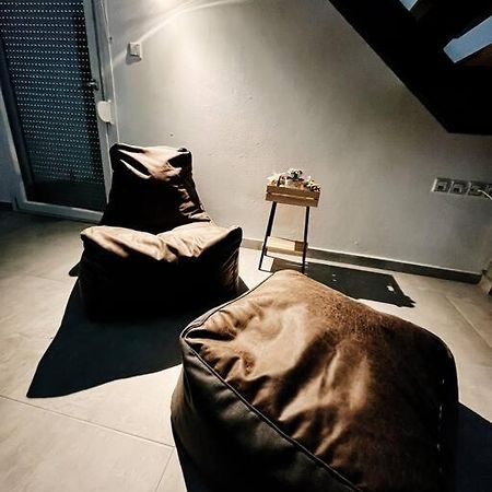 Escala Double Loft 1 & Parking In The City Center Volos Exterior photo